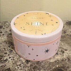 Illume Coconut Leaves Citrus Lily Soy Candle | Pink Star Tin Giftable Decor